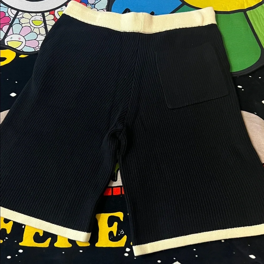 QTFL KNIT BERMUDA SHORTS
